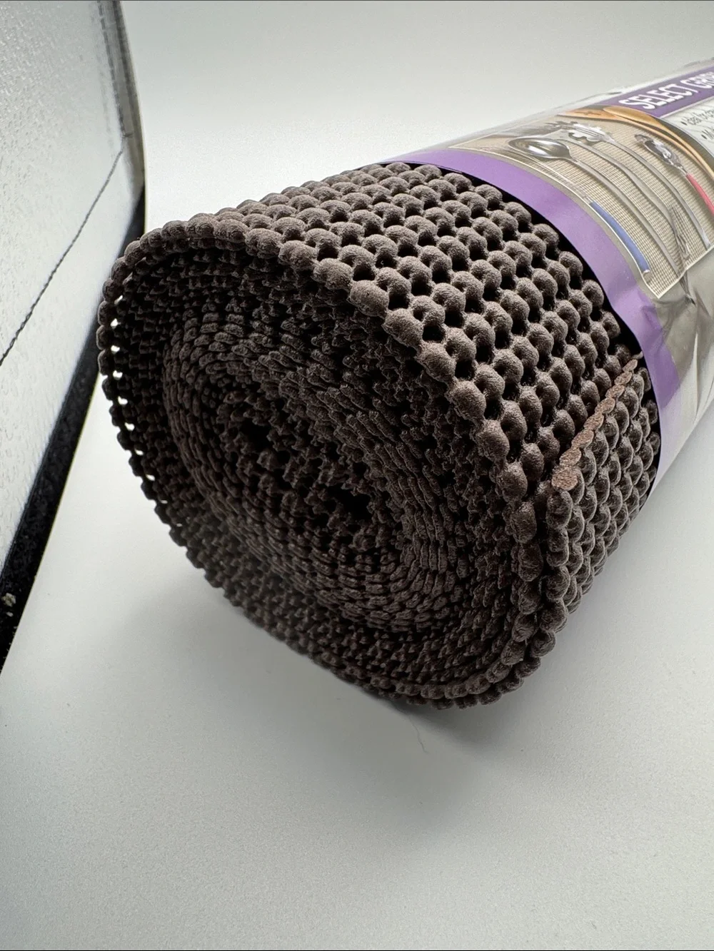 Easy Grip Shelf Liner — Brown